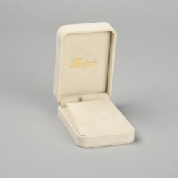 Rhone Long Pendant Box
