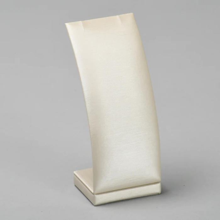 Linea Pendant Displays