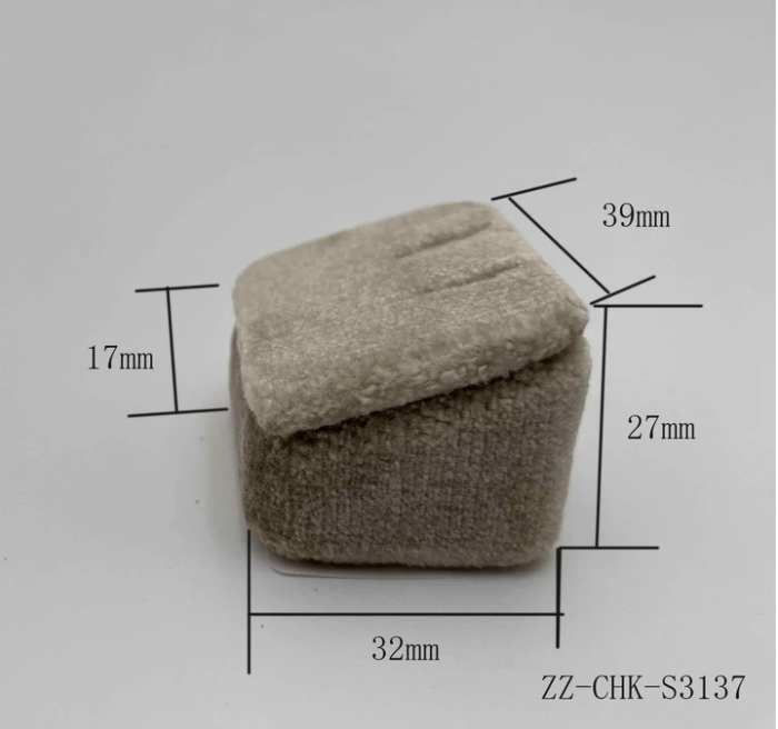 Small Ring Tab Displays
