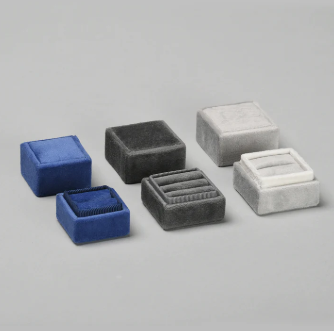 Mini Velvet Pocket Proposal Box