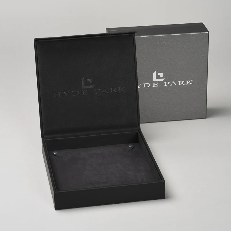 Cannes Square Necklace Box with Magnetic Closure