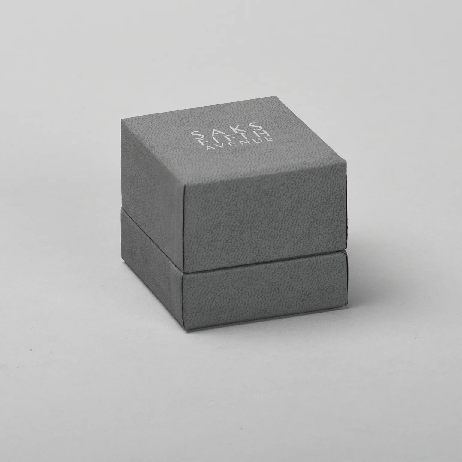 Calais Ring Box