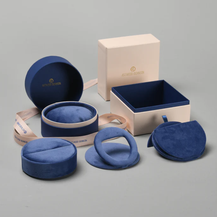 Montagne Custom Packaging 2025 LUXE PACK Exhibitor