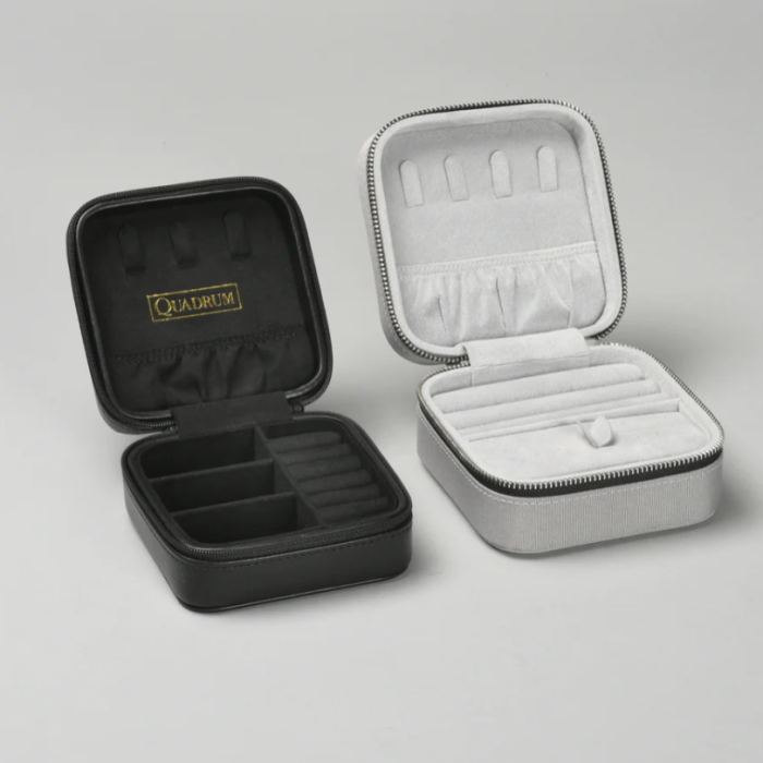 Petit Jewelry Travel Case
