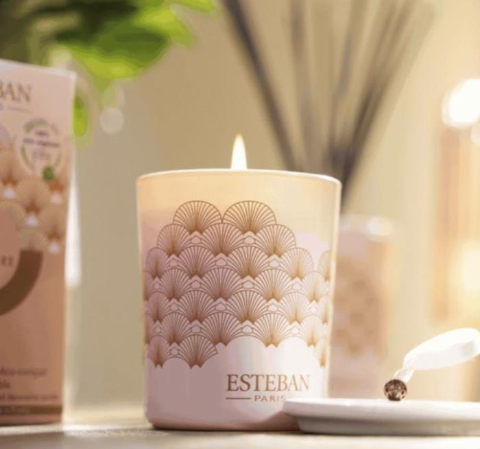 Fragrance Meets Flair: The Craft Behind Esteban Paris' Iris Cachemire