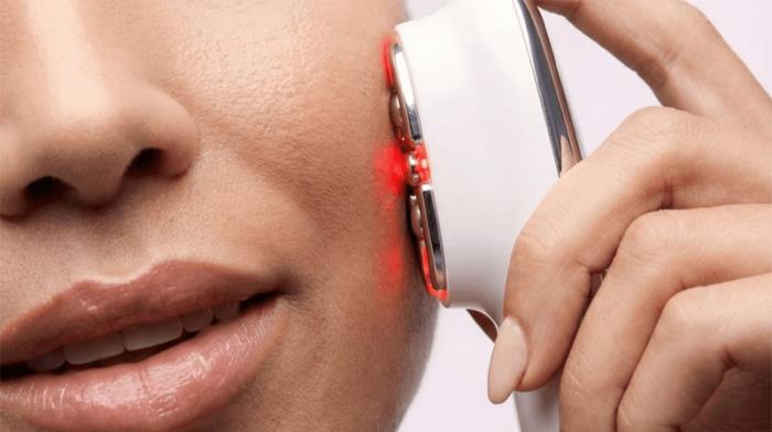 Rethinking Microcurrent Technology: From Standalone Tools to Integrated Skincare Applicators