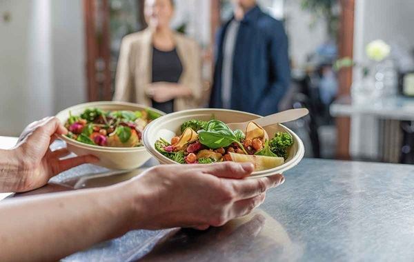 Stora Enso and Tingstad launch unique formed fiber food service bowls