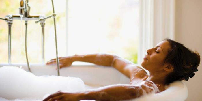 Why Aluminium Bottles are Ideal for the Bathroom