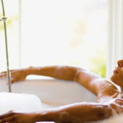 Why Aluminium Bottles are Ideal for the Bathroom