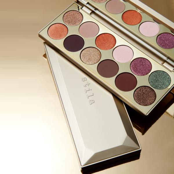 Stila: Compacts & Palettes