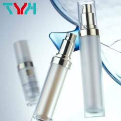EN : Roound and Slim Shape Cosmetic Bottle