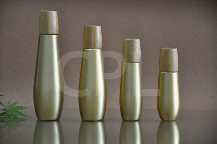 Glass bottle with bamboo cap