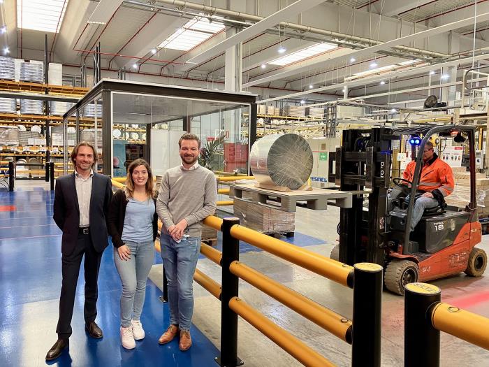Avery Dennison partners with Tosca to save up to 800 tons of CO2 emissions from its european supply chain annually