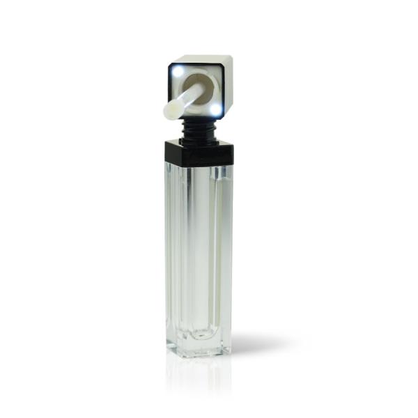 Raepak launch the LED lip gloss applicator