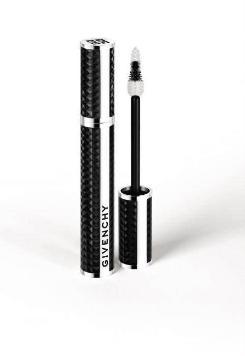 Albéa continues working with with Givenchy for its Noir Couture mascara line