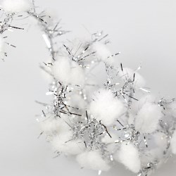 Pom-Pom Ribbon