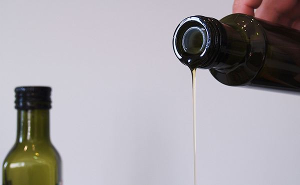 The Duo-Flow Oil Bottle/Dispenser