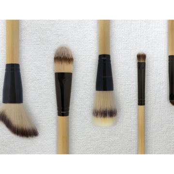 Natural Wooden Handle Brush Set