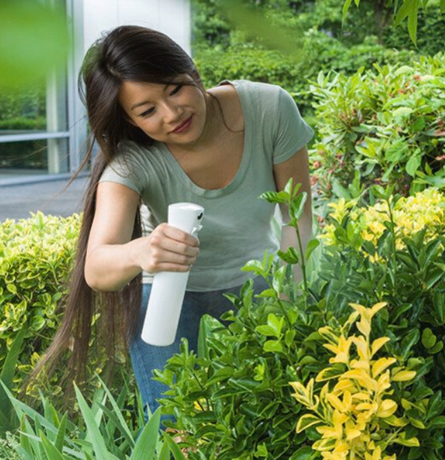 Premium Spraying for Beautiful Gardens