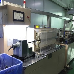 UDNs 3-layer extruding machines help reduce material consumption by increasing efficiency