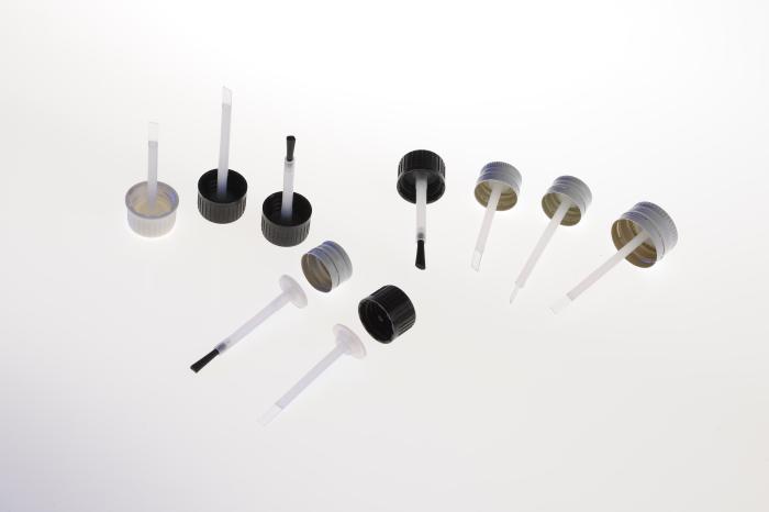 Spatula and brush kits