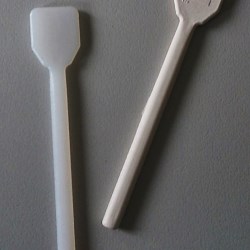 Spatula for royal jelly