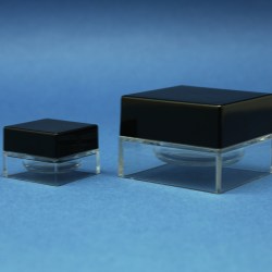 New light-weight square jars, from Pin Mao
