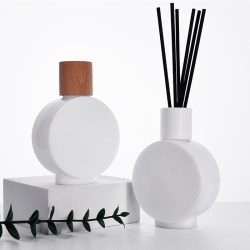 AOG-100G  Glass Aromatherapy Bottle