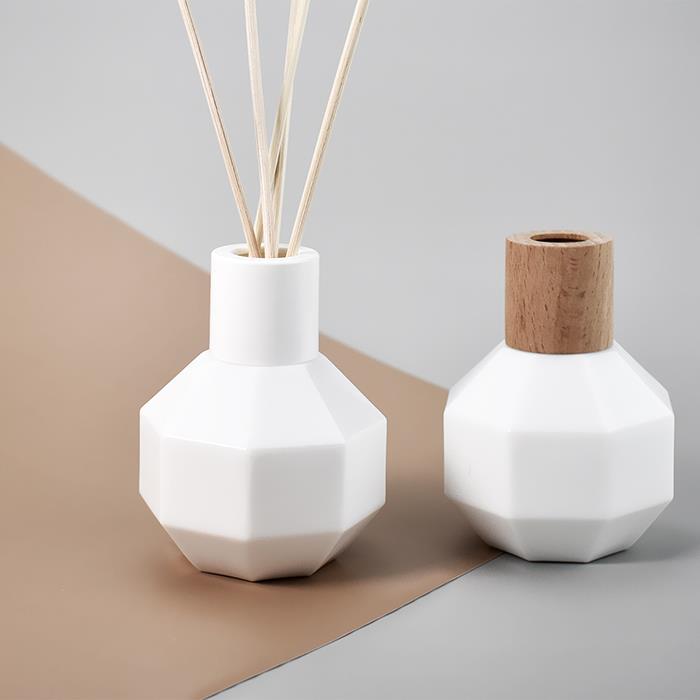AOG-100T luxury Opal glass diffuser bottle