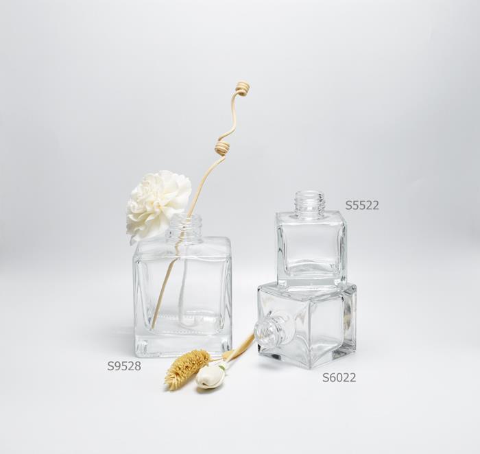 Glass Diffuser Bottles (S6022 & S5522)