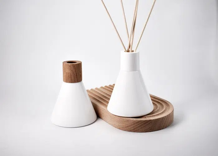 Cone-shaped Glass Diffuser Bottles (AOG)