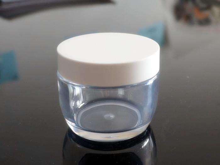 Are you tired of regular cosmetic jars? We give you different!