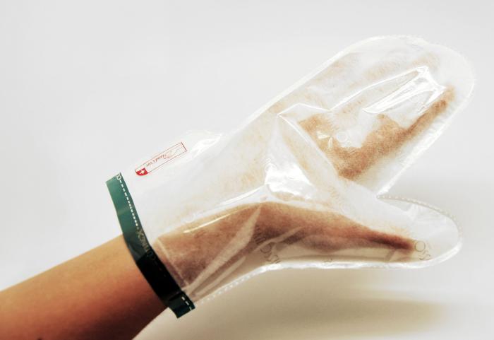 New styles of mittens make an impact on the personal care sector