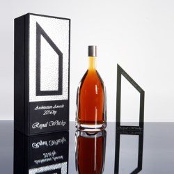 Packaging Set Design For Wine