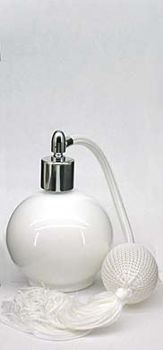 Dressing table spray - white ball