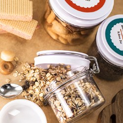 The all new Kilner Jar with screw-on cap by SR Packaging
