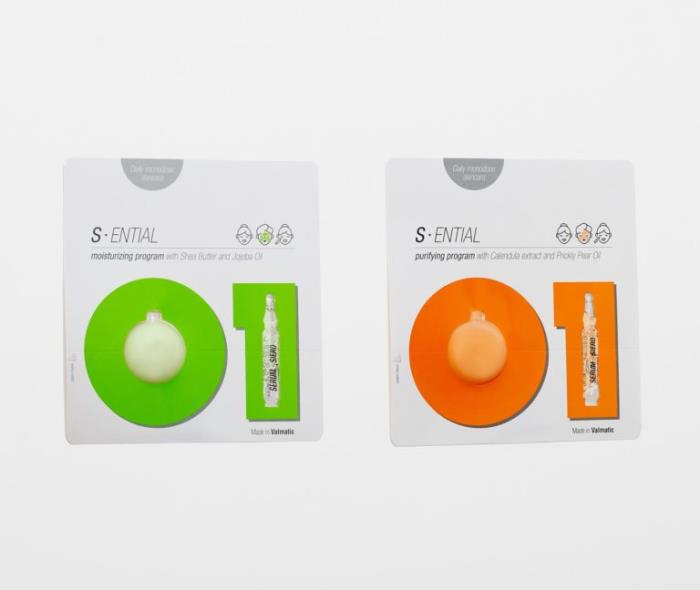 Face masks with and without treatment in vials