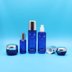 Stylish glass cosmetic packaging set