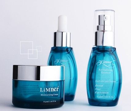 AQUAPET by Limner