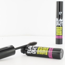 Its a blow out! Boots 17 mascara for big, bold lashes
