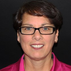 Women in Manufacturing STEP Awards honors Carol Rider, Mold-Rite VP of Operation