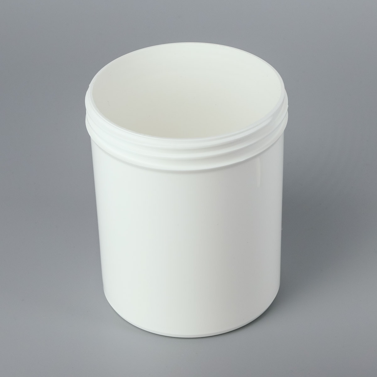 89mm Eighteen Ounce Plastic Jar 288089LR