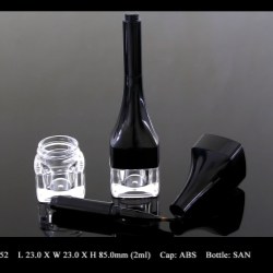 Lip Gloss Bottle: FT-LG0352