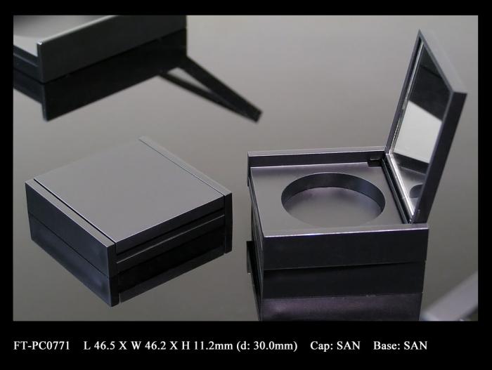 Compact square FT-PC0771
