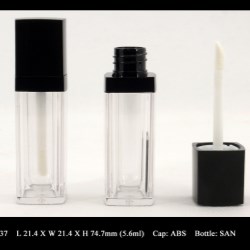Lip Gloss Bottle: FT-LG1137