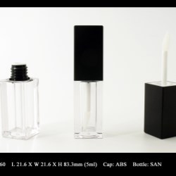 Lip Gloss Bottle: FT-LG1260