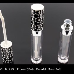 Lip Gloss Bottle: FT-LG1043