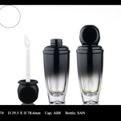Lip Gloss Bottle: FT-LG1374