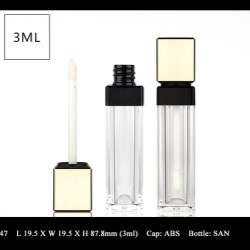 Lip Gloss Bottle: FT-LG1547