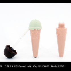 Lip Gloss Bottle: FT-LG1558